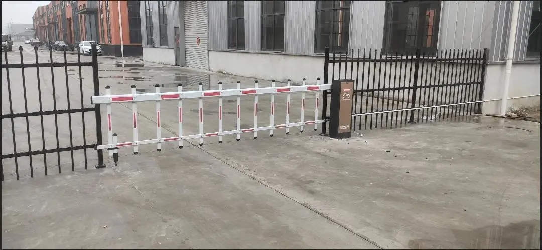 抬杆道闸厂家直供_停车场道闸安装与选购指南